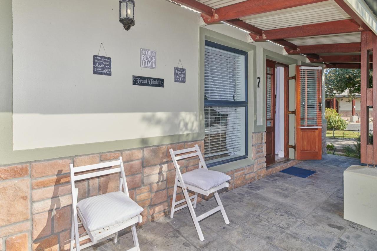 Fraai Uitzicht Struisbaai Exterior foto
