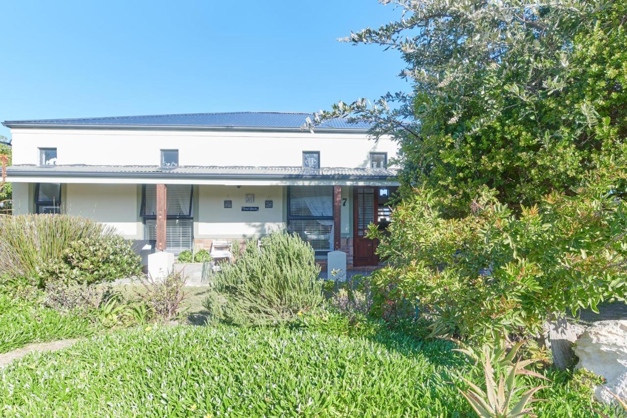 Fraai Uitzicht Struisbaai Exterior foto